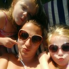 Stephanie Marie Lowe