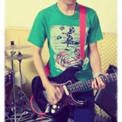 Mikoy Guitarista