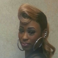 Augusta alsina kissing on my tattoos at Music