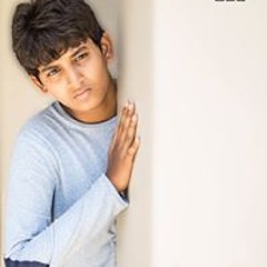 Ñavèén Kûmär 367