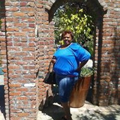 Tanya Taylor Bradford