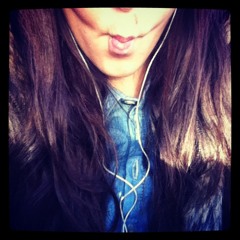 Angela Tralari Tralara