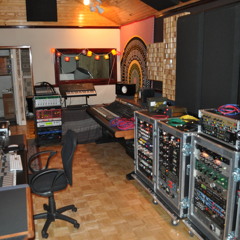 electric thunder studios