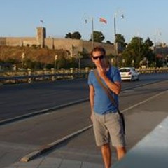 Sebastian Duennebeil