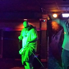 iLLuZEv "sKiiTZzo" GReEnZ