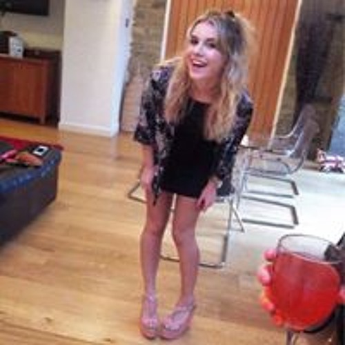 Rebecca Alice Smith’s avatar