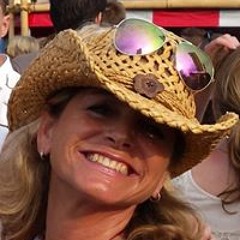 Linda Van Den Akker 1