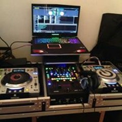 DJ Rogelio el Cihualteko