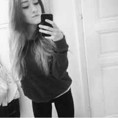 Elena Daisy Knapp