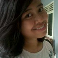 Ananda Ruth Naftalie