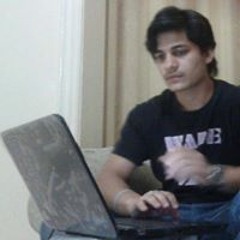 Hamza Paracha 3