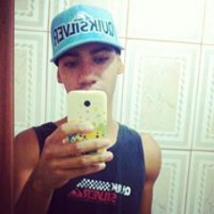 Kevin Neves 4