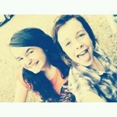 Lauren Richardson 30