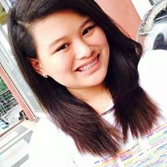 Chesca Gomez Arcilla