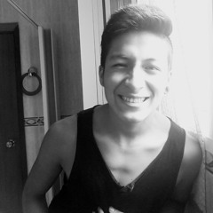 7Ricardo Medina