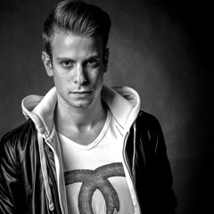 Alexander Cruz (Official)