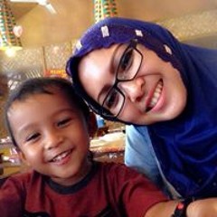 Ratih song