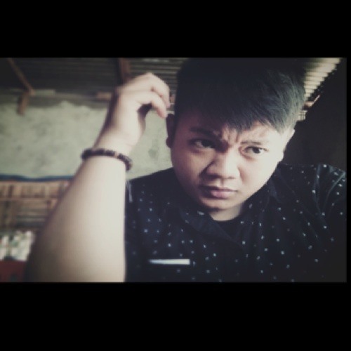 Disini Di Batas Kota Ini