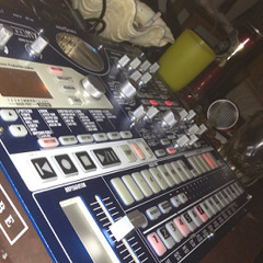 Hand Tone Music ॐ