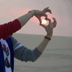 من قصاقيص فلوماستر ابيض - محمد ابراهيم