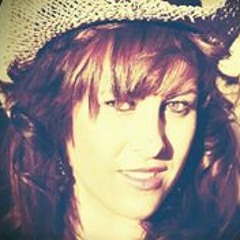 Lizelle Zellie Peters