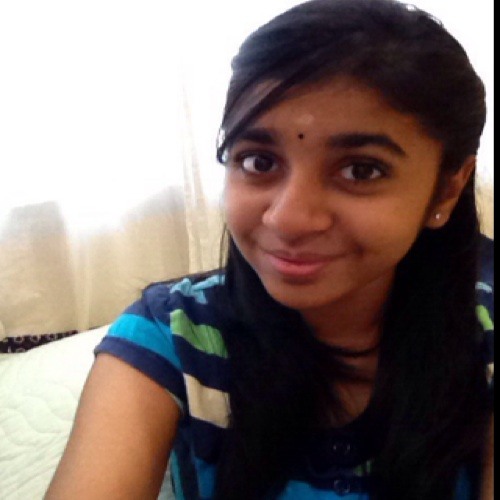 Innum Konjum Neram (mariyaan)