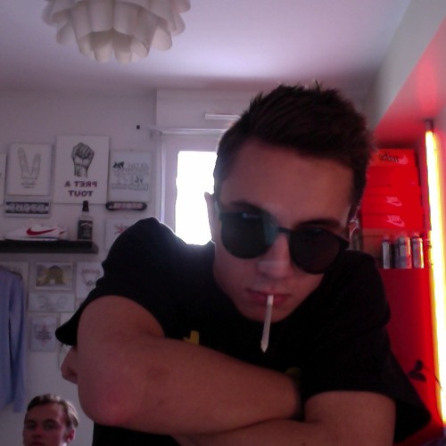 tuer des gens en écoutant ça