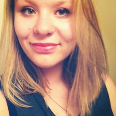 blonde_apple