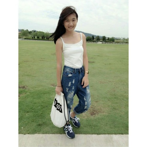 Stream Lim Suet Yee music Listen to songs, albums, playlists for free