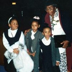 Antoinette R Williams