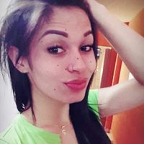 Mariana Rios 29’s avatar