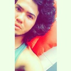 Alejandro Calderón 52