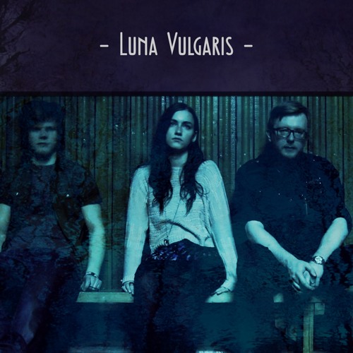 Luna Vulgaris - Third Person Effect