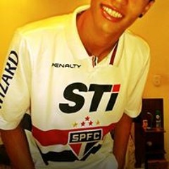 vinicius queiroz