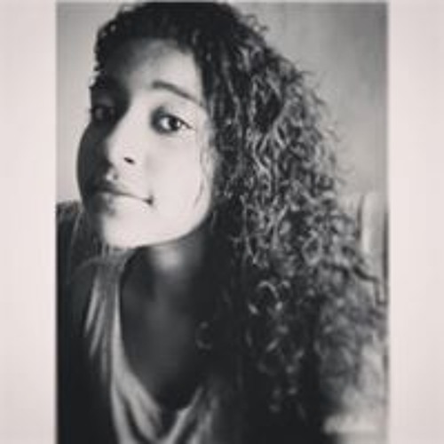 Ana Beatriz 382’s avatar