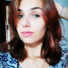 Thays Paolla