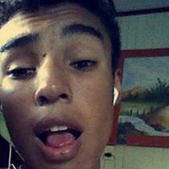 Alan Pinheiro 12