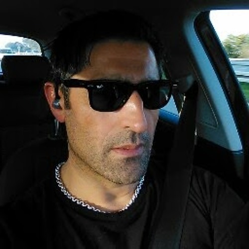 Adnan Bastuerk’s avatar