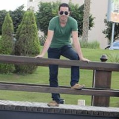 Mostafa Abdelghafar 1