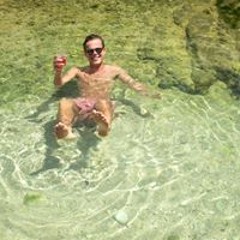 Nicholas Marquardt 1