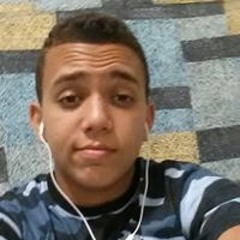 Israel Moreira 15