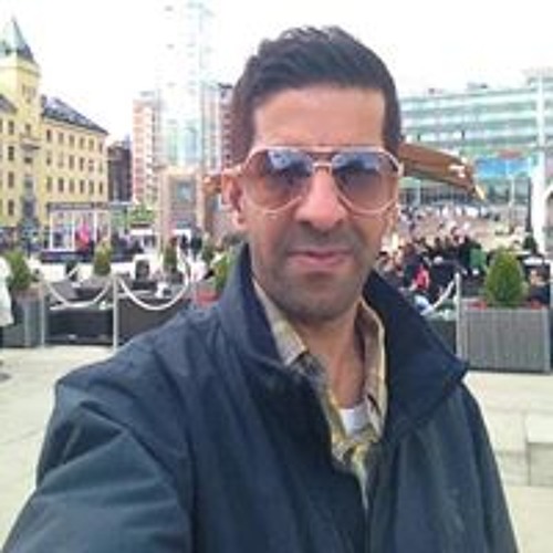 Zahir Khan’s avatar