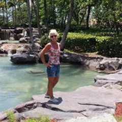 Tracie Van Fagan Edlin