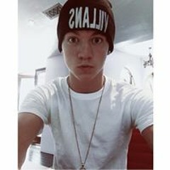 Taÿłœr Püma Cæniff