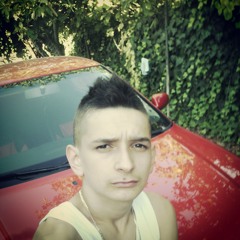 user858514771