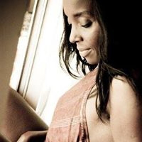 Claudia Sofia 40’s avatar