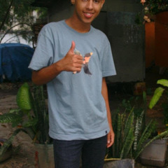 MC MENOR B-CAPETINHA DO QUITANDA(PROD-MARCELO DJ DA PEDREIRA)