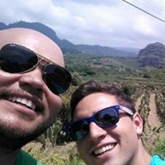 Benjamín González 76