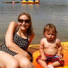 Danielle Elizabeth 39