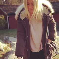 danielletarynthompson